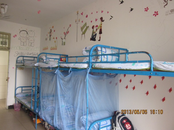 皖西学院宿舍 寝室图片